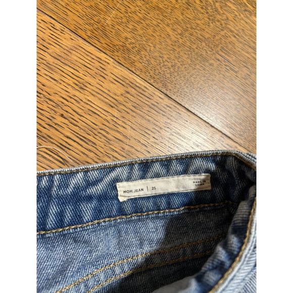 PacSun Women's Mom Jeans – Size 25 - Picture 5 of 12